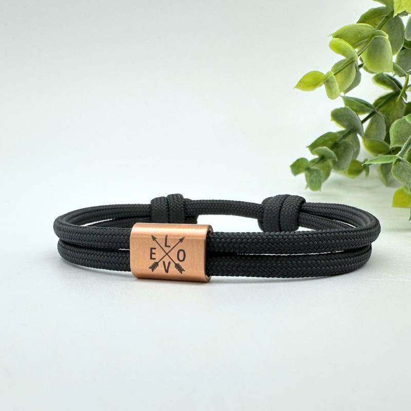 Yourhaven Gravur Armband, Personalisiertes Armband Für Männer Und Frauen, Geschenke Die Freundin Freund, Surferarmband Mit Yourhaven Gravur Armband, Personalisiertes Armband Für Männer Und Frauen, Geschenke Die Freundin Freund, Surferarmband Mit von YourHavenDE