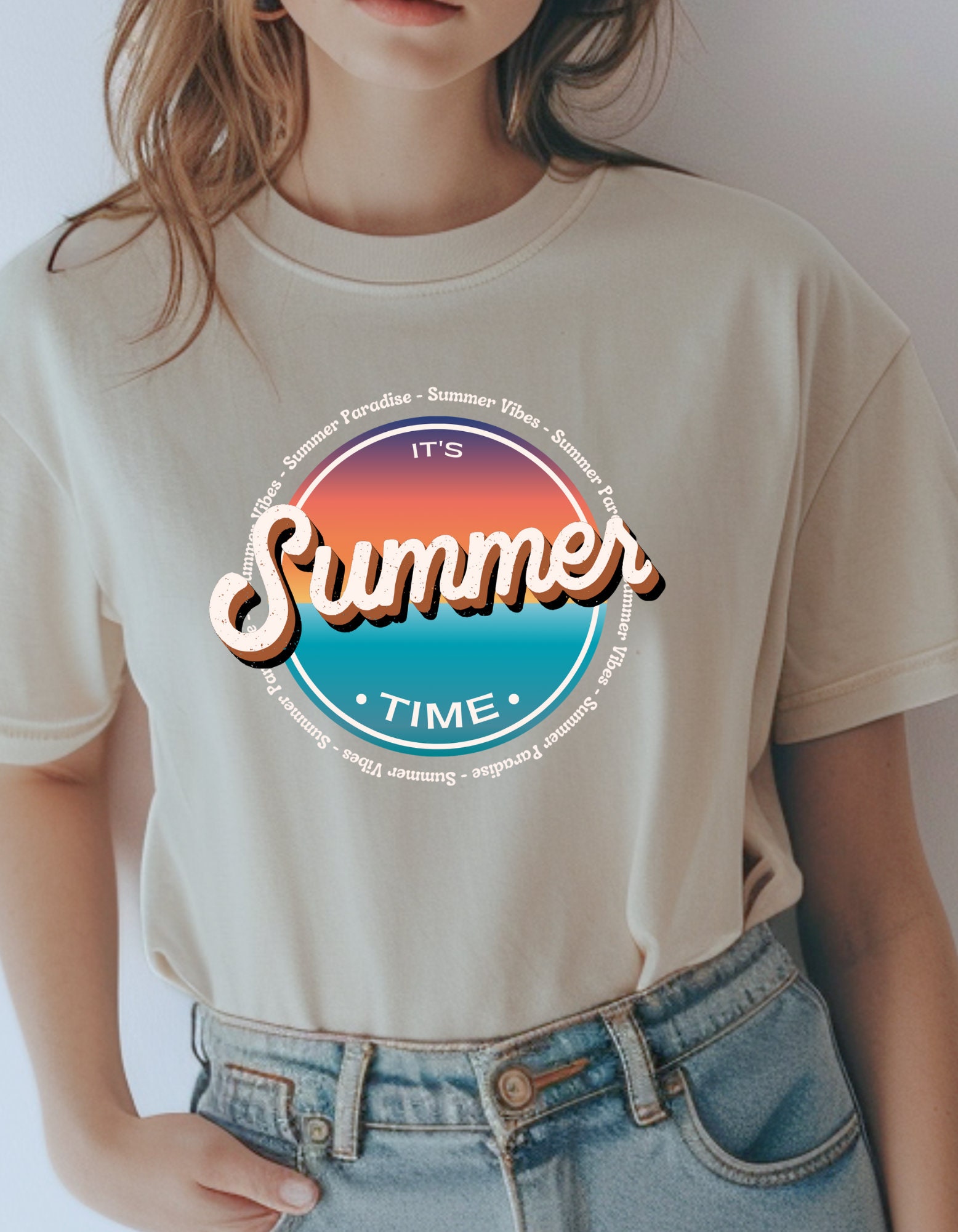 Sommer-Shirt Süßes Hallo Urlaubs-Shirt Camping Shirt Sommer Trendiges Retro Strand-Shirt von YourInspiratioStudio