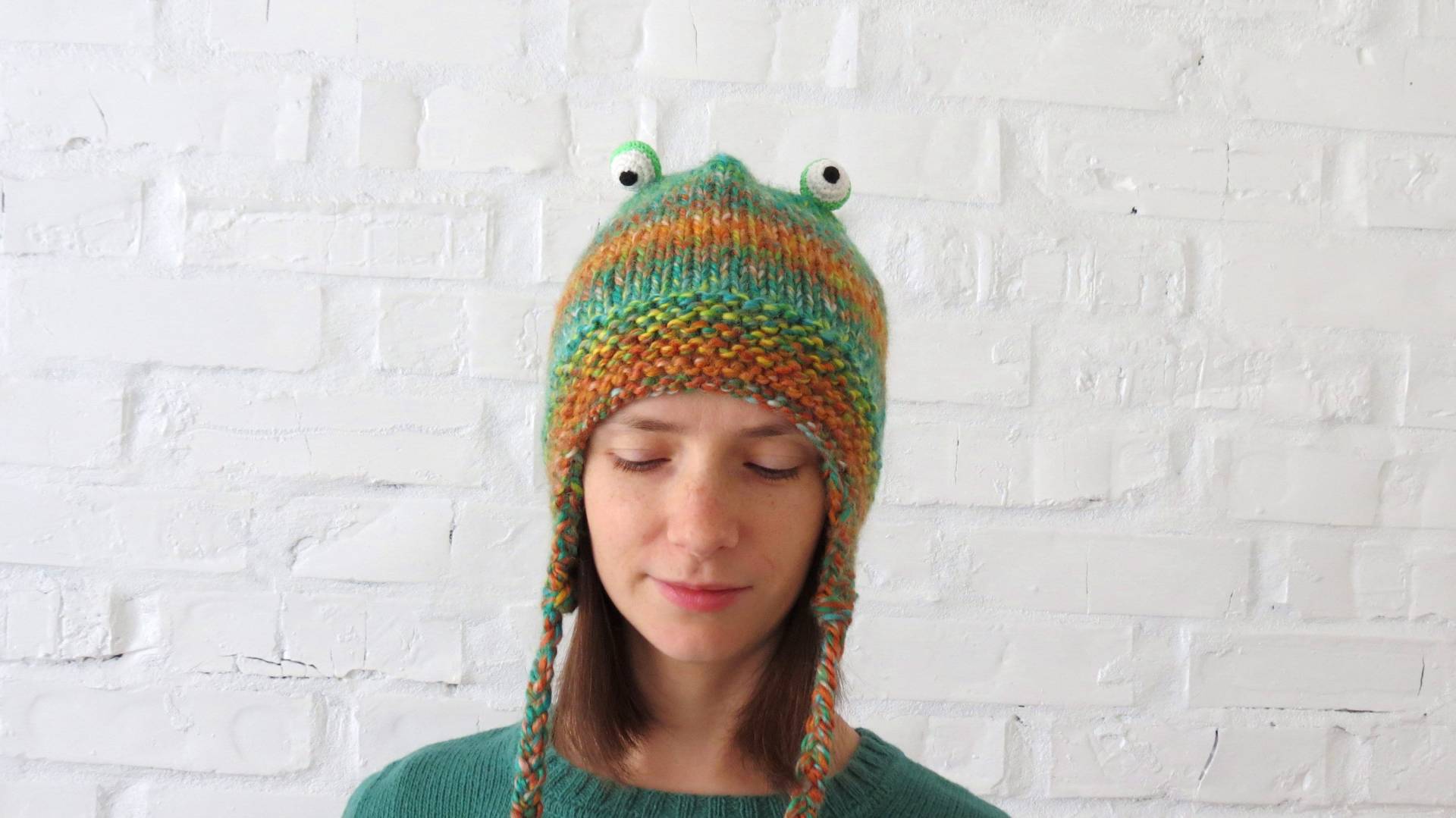 Froschmütze Grün Ohrenklappen Beanie Für Jugendliche Und Erwachsene Frauen Winter Wolle Strickmütze Snowboardmütze Froschliebhaber Geschenk 16 von YourKnitwearShop