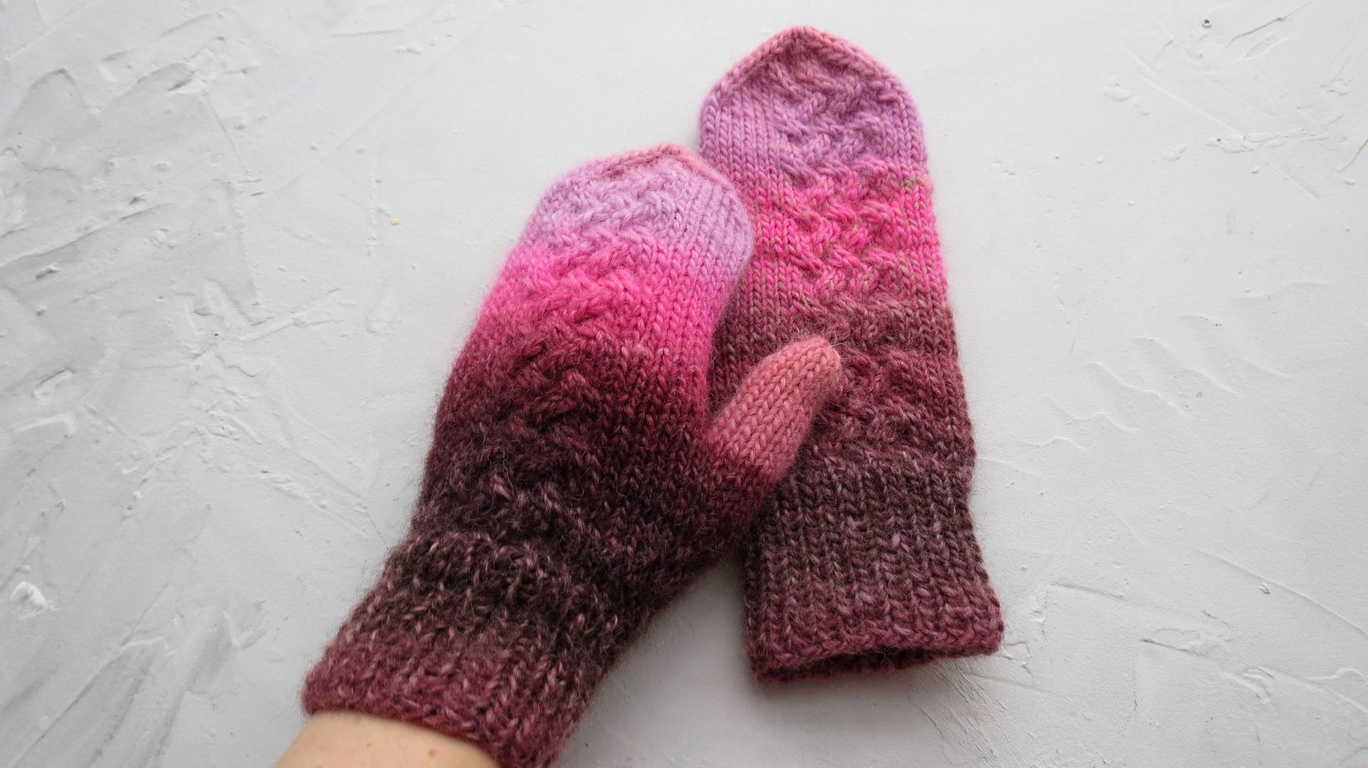 Gestrickte Wolle Rosa Braune Handschuhe Süße Winter Cuble Für Frauen Jugendliche Hand Stricken Armstulpen Geschenk Schwester Freundin Tochter Nichte von YourKnitwearShop