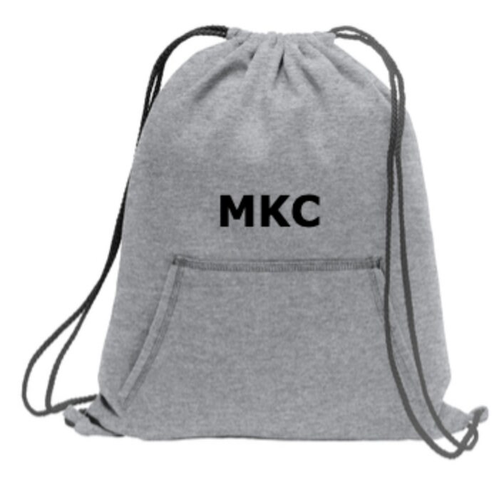 Monogrammed Fleece Sweatshirt Cinch Pack Monogrammed Fleece Sweatshirt Cinch Pack von YourLogoEmbroidery