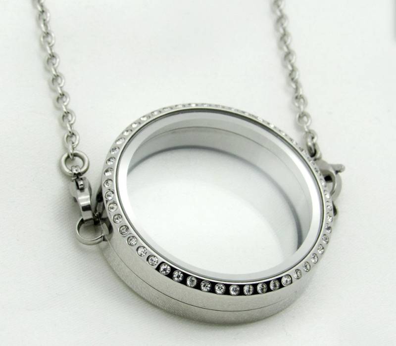 Edelstahl Silber Kristall Wasserdicht Memory Twist Schraube Öffnen Floating Medaillon Halskette Karabinerverschluss 30 Mm Oder Airtag Größe Edelstahl Silber Kristall Wasserdicht Memory Twist Schraube Öffnen Floating Medaillon Halskette Karabinerverschluss 30 Mm Oder Airtag Größe von YourMomentTreasure