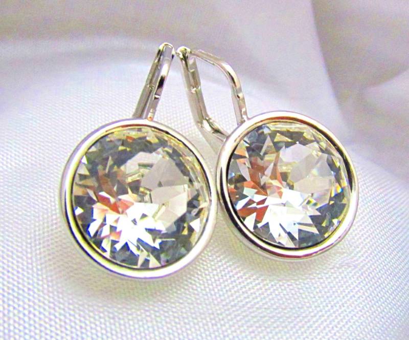 Große Swarovski Elements Rivolie Kristall Leverback Ohrringe - Klarer von YourMomentTreasure