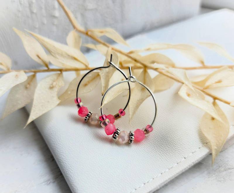 Creolen | Edelstahl, Glasperlen, Silberfarben, Pink Creolen | Edelstahl, Glasperlen, Silberfarben, Pink von YourSweetDreamsDE