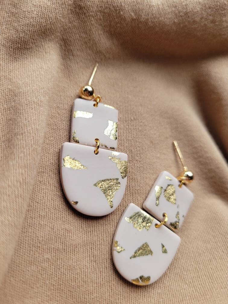 Polymer Clay Ohrringe|Miraz|Wunsch|Beige|Greige|Gold|Oval Polymer Clay Ohrringe|Miraz|Wunsch|Beige|Greige|Gold|Oval von YourTimelessLove