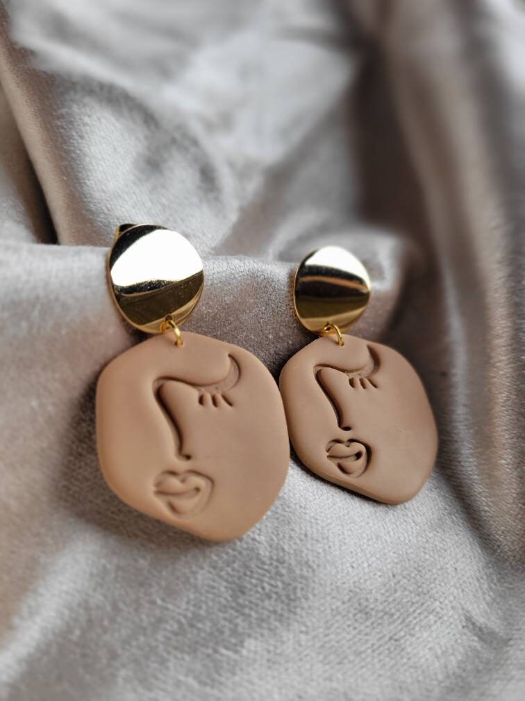 Polymerclay|Ohrringe|Feminin|Frauengesicht|Braun|Gold|Geschenk|Freundin Polymerclay|Ohrringe|Feminin|Frauengesicht|Braun|Gold|Geschenk|Freundin von YourTimelessLove