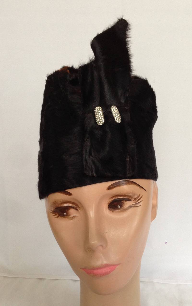 1920Er Schwarzer Pelzhut Cloche Flapper von YourTurnVintageStore