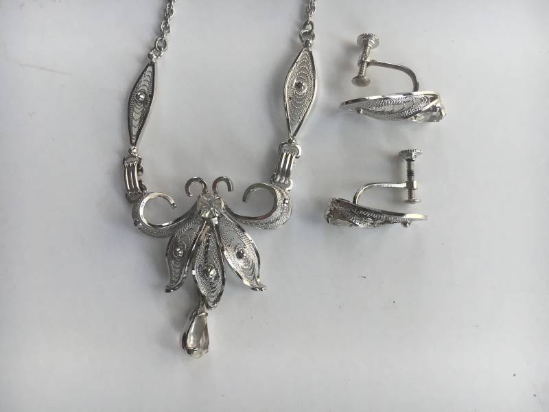 Ann Lee Filigrane Sterling Halskette Und Ohrringe von YourTurnVintageStore