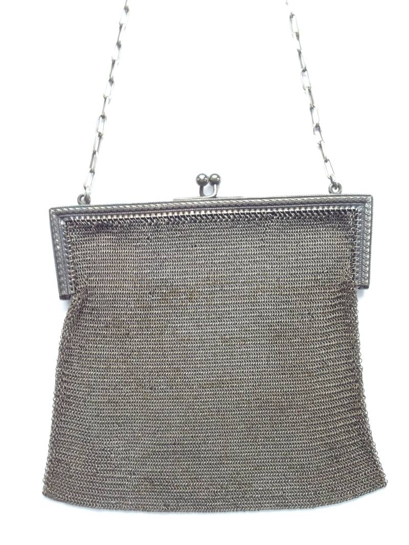 Deutsche Silber Mesh Handtasche Made in Belgium Deutsche Silber Mesh Handtasche Made in Belgium von YourTurnVintageStore