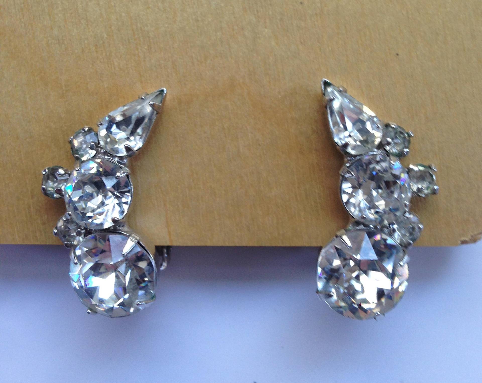 Klaren Strass Ohrclips von YourTurnVintageStore