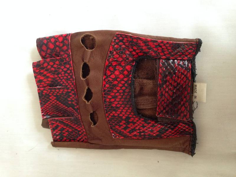 Linker 80Er Jahre Leder Fingerloser Handschuh Linker 80Er Jahre Leder Fingerloser Handschuh von YourTurnVintageStore