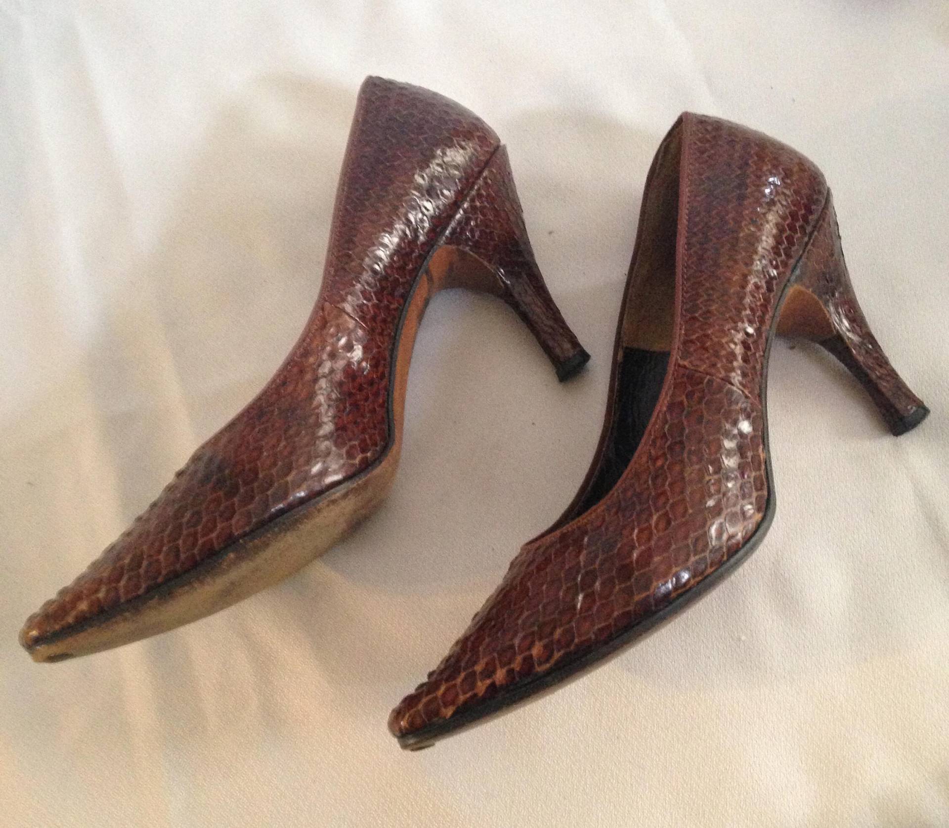 Schlangenhaut Stiletos von YourTurnVintageStore