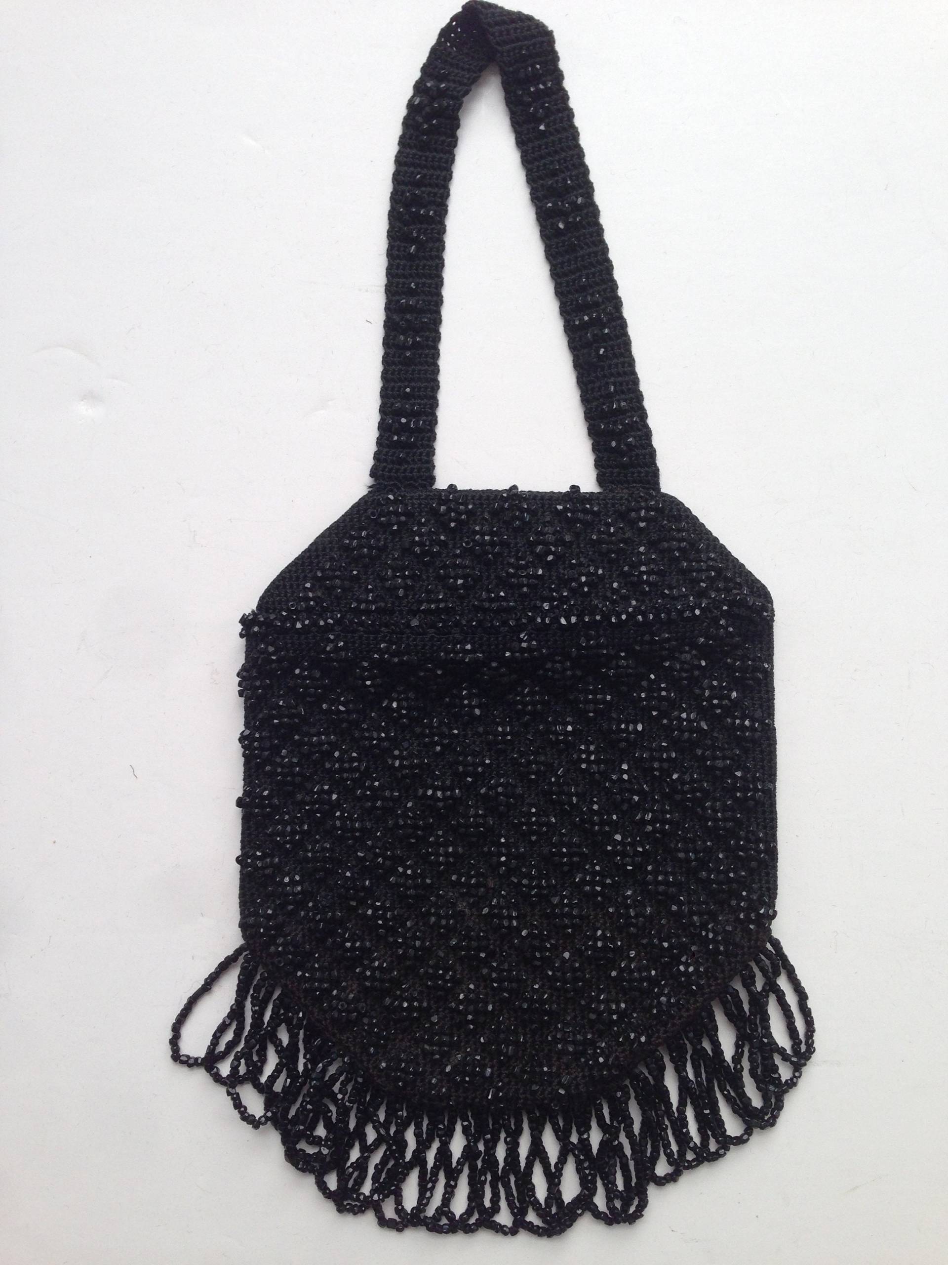 Schwarze Häkeln Armband von YourTurnVintageStore