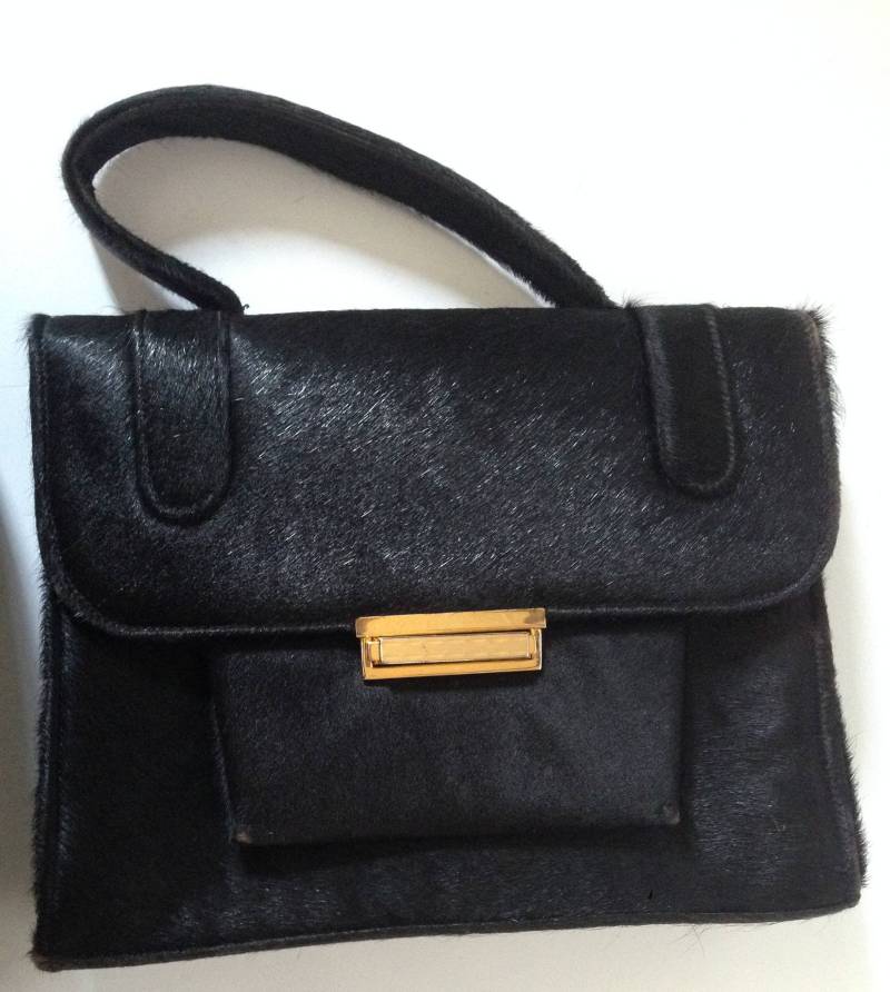 Schwarze Rindsleder Handtasche Schwarze Rindsleder Handtasche von YourTurnVintageStore