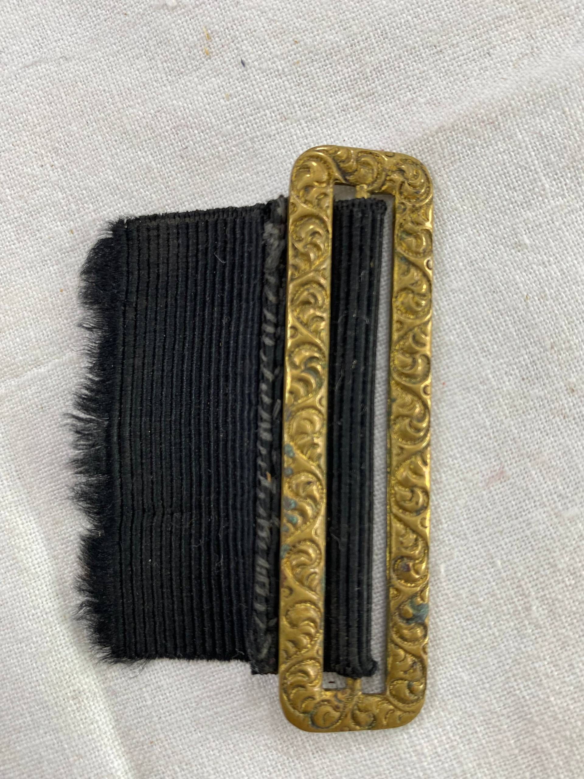 Victorian Edwardian Reposse Längliche Schärpe Gürtelschnalle Victorian Edwardian Reposse Längliche Schärpe Gürtelschnalle von YourTurnVintageStore