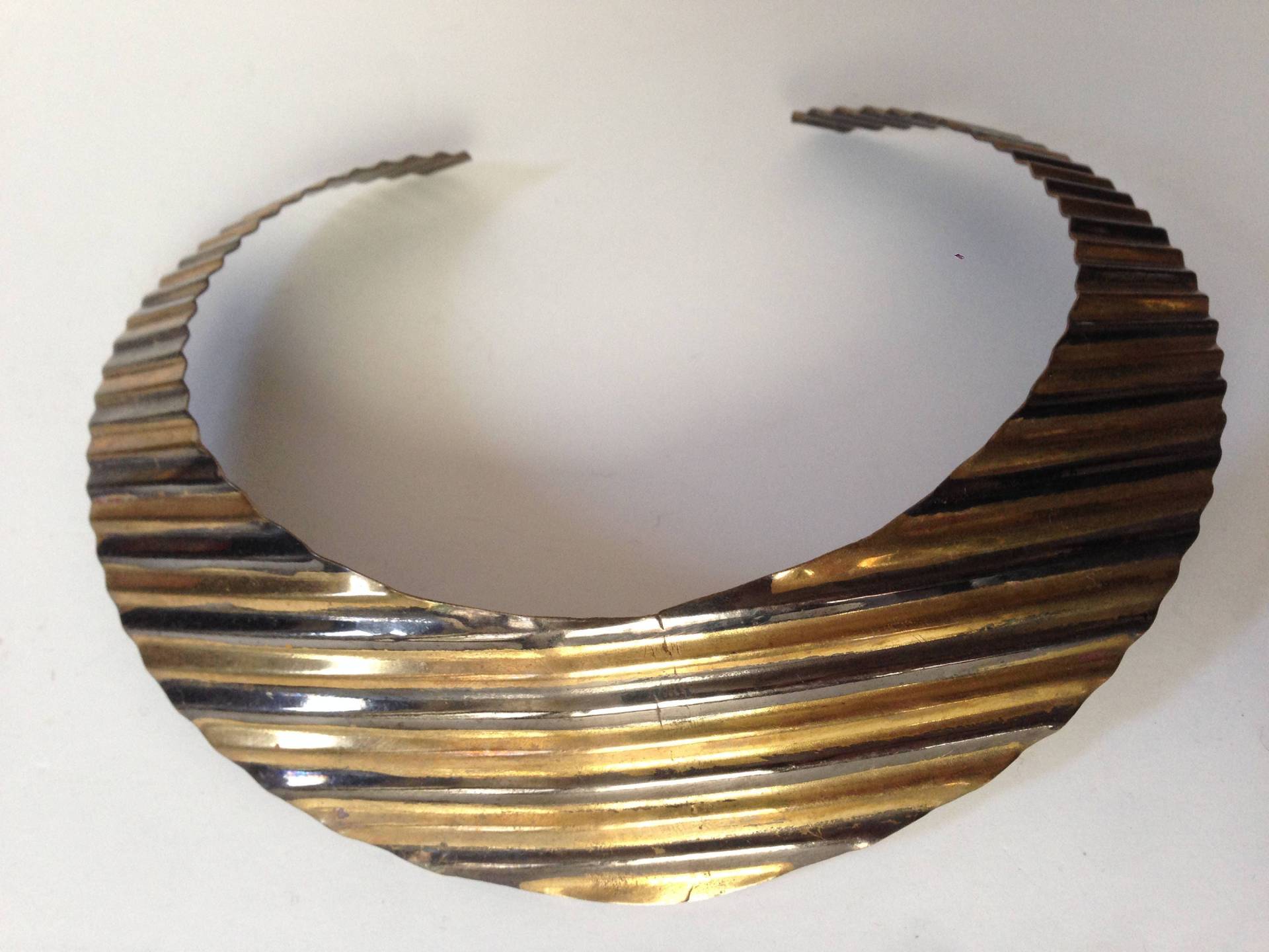 Vintage 90Er Jahre Halsreif Aus Messing von YourTurnVintageStore