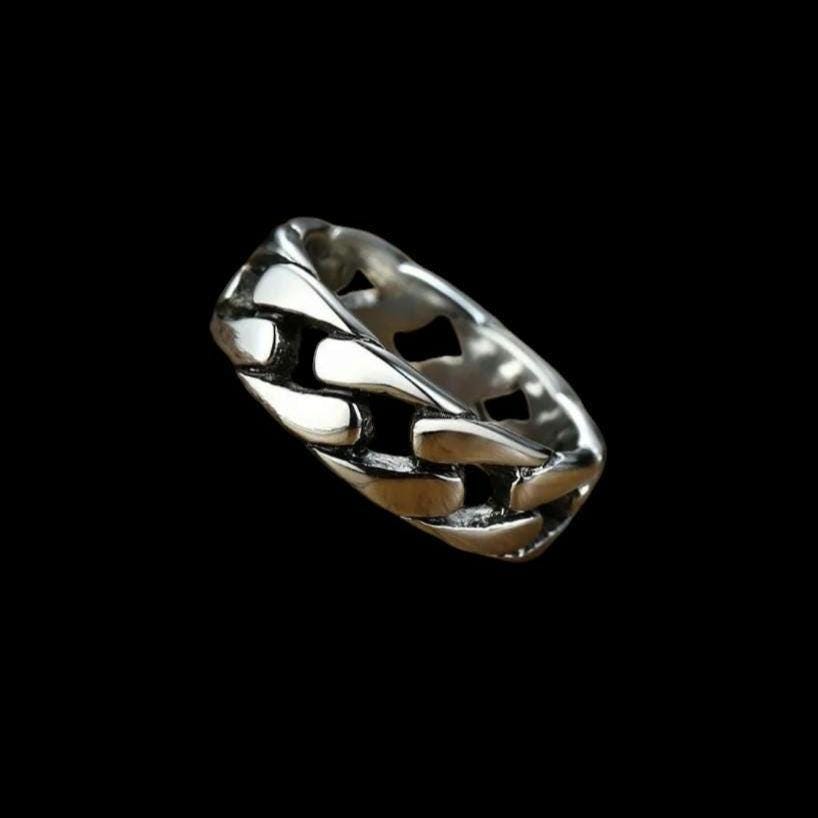 Kettenring Für Mode-Outfits Beliebtes Design Mit Edelstahl Geschenk Ihn Sie Valentinsgeschenk in Silber, Schwarz Und Gold Kettenring Für Mode-Outfits Beliebtes Design Mit Edelstahl Geschenk Ihn Sie Valentinsgeschenk in Silber, Schwarz Und Gold von YourUniverseOFFICIAL