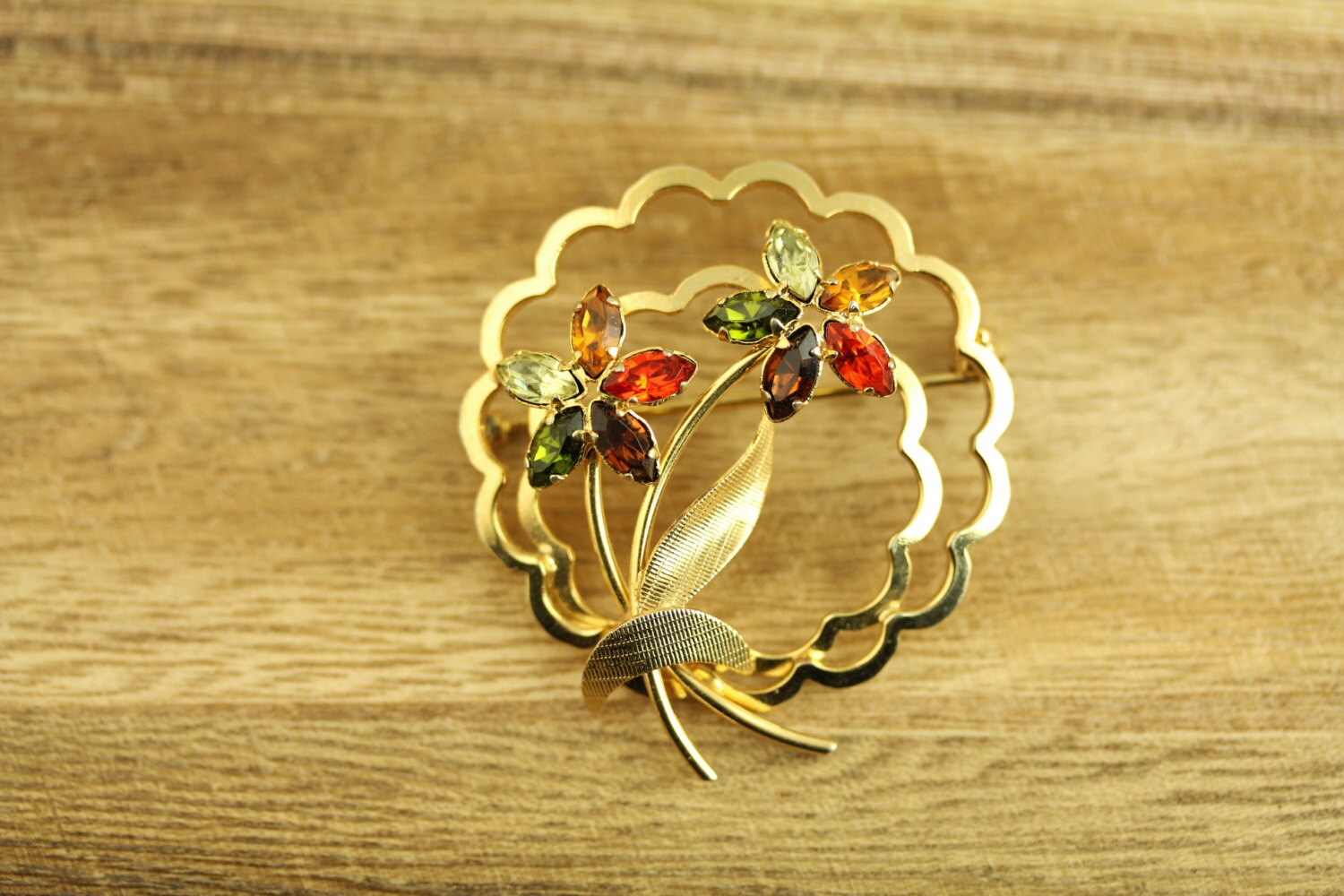 Vintage Strass Gold Filled Blumen Brosche Tolles Retro Stück | Et403 von YourVintageStyle