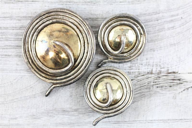 Vintage Sw Israel Designer Sterling Silber 925 Gold Brosche Ohrringe Set Modernist Swirl von YourVintageStyle