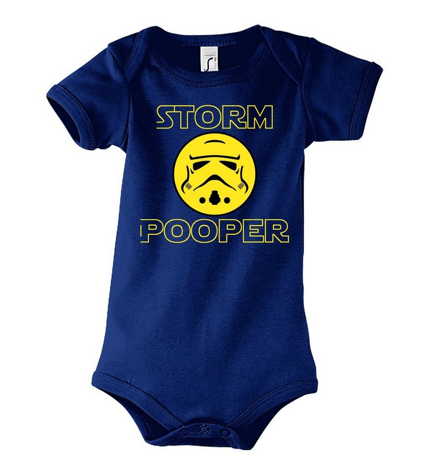 Youth Designz Kurzarmbody Storm Pooper Trooper Baby Body Kurzarm Strampler mit lustigem Spruch & Logo Print von Youth Designz