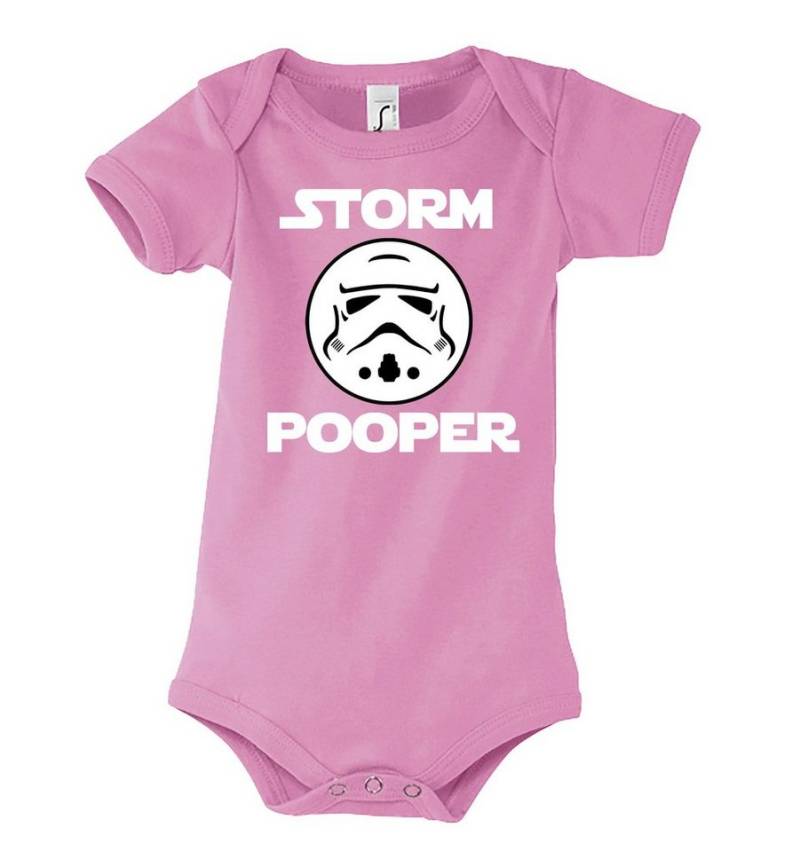 Youth Designz Kurzarmbody Storm Pooper Trooper Baby Body Kurzarm Strampler mit lustigem Spruch & Logo Print von Youth Designz