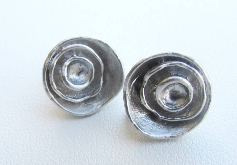 Mattrhodinierte, Filigran Plattierte Ohrringe Mit 92, 5Er Silberstecker von YsArt