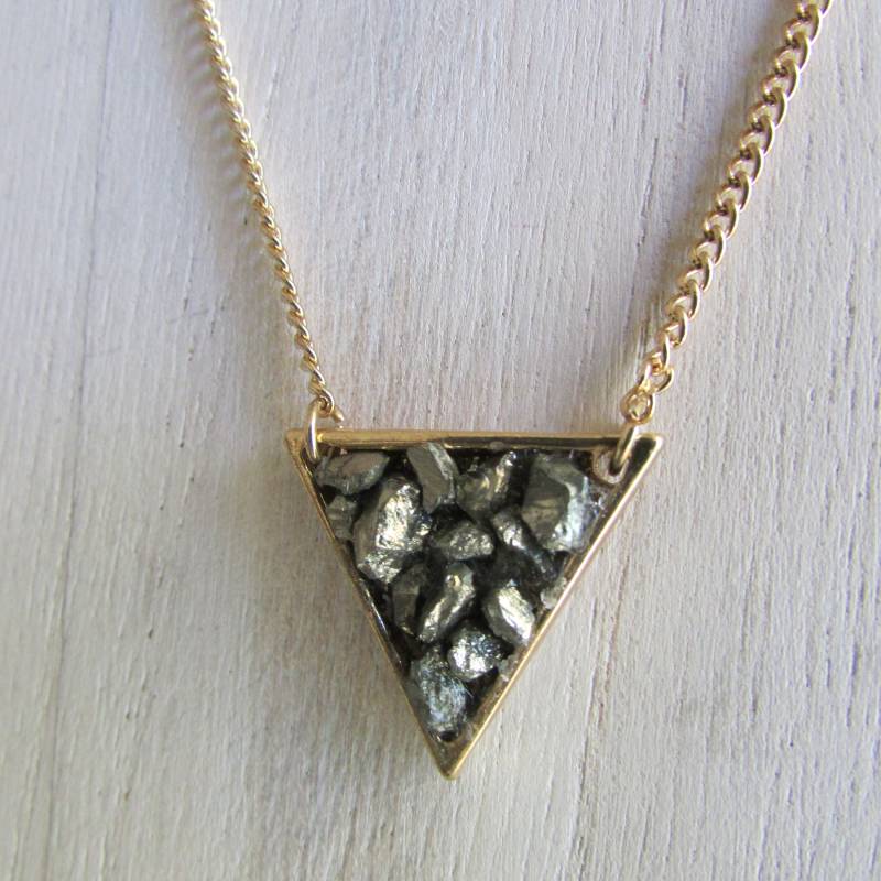 Pyrit Dreieck Halskette Pyrit Dreieck Halskette von YsArt