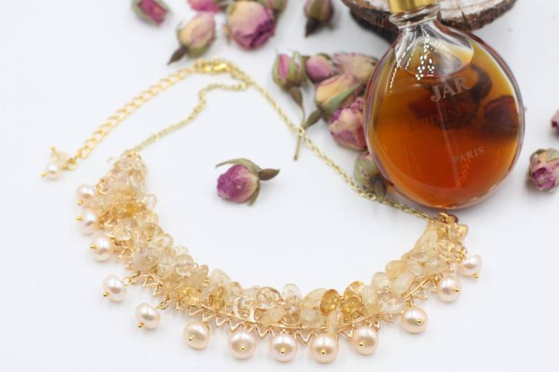 Citrin Anhänger Halskette, Süßwasser Perle Natürliche Edelstein-Anhänger-Halskette, Citrine Statement Halskette von YseraJewelry