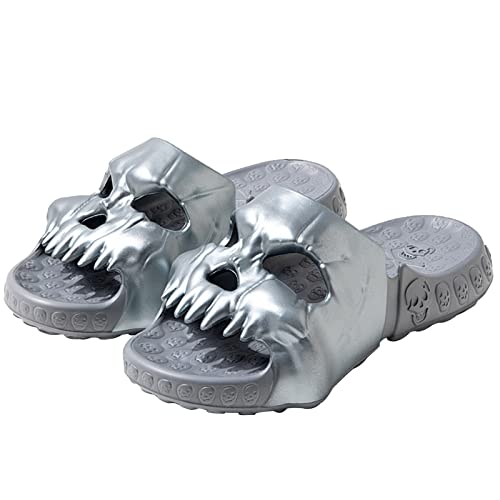 YuanDiann Lustige Totenkopf Slides Herren Damen, Tragbar rutschfest Leicht Duschschuhe Wolkenschuhe Schlappen Sommer Garten Hausschuhe Badeschuhe Pantoletten Schwarz + Silber 42-43 EU von YuanDiann