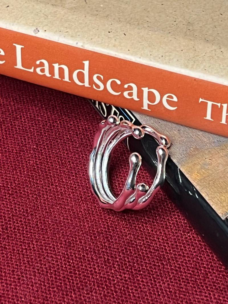 Pure Silver Ring von YuimQuadrat
