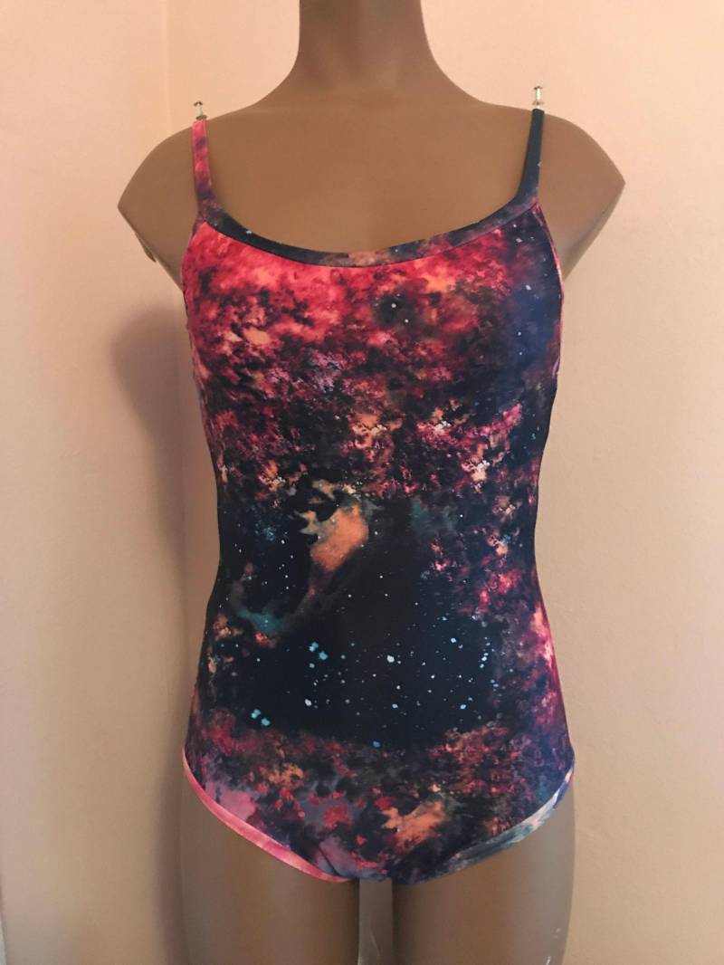 Bereit Zum Versand. Ein Von Einer Art Jete Stil - Ballett Trikot Yukitard Bereit Zum Versand. Ein Von Einer Art Jete Stil - Ballett Trikot Yukitard von Yukitard