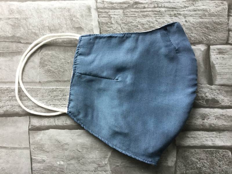 Festliche Behelfsmaske Aus Seide in Blau Festliche Behelfsmaske Aus Seide in Blau von YukiwariSouShop