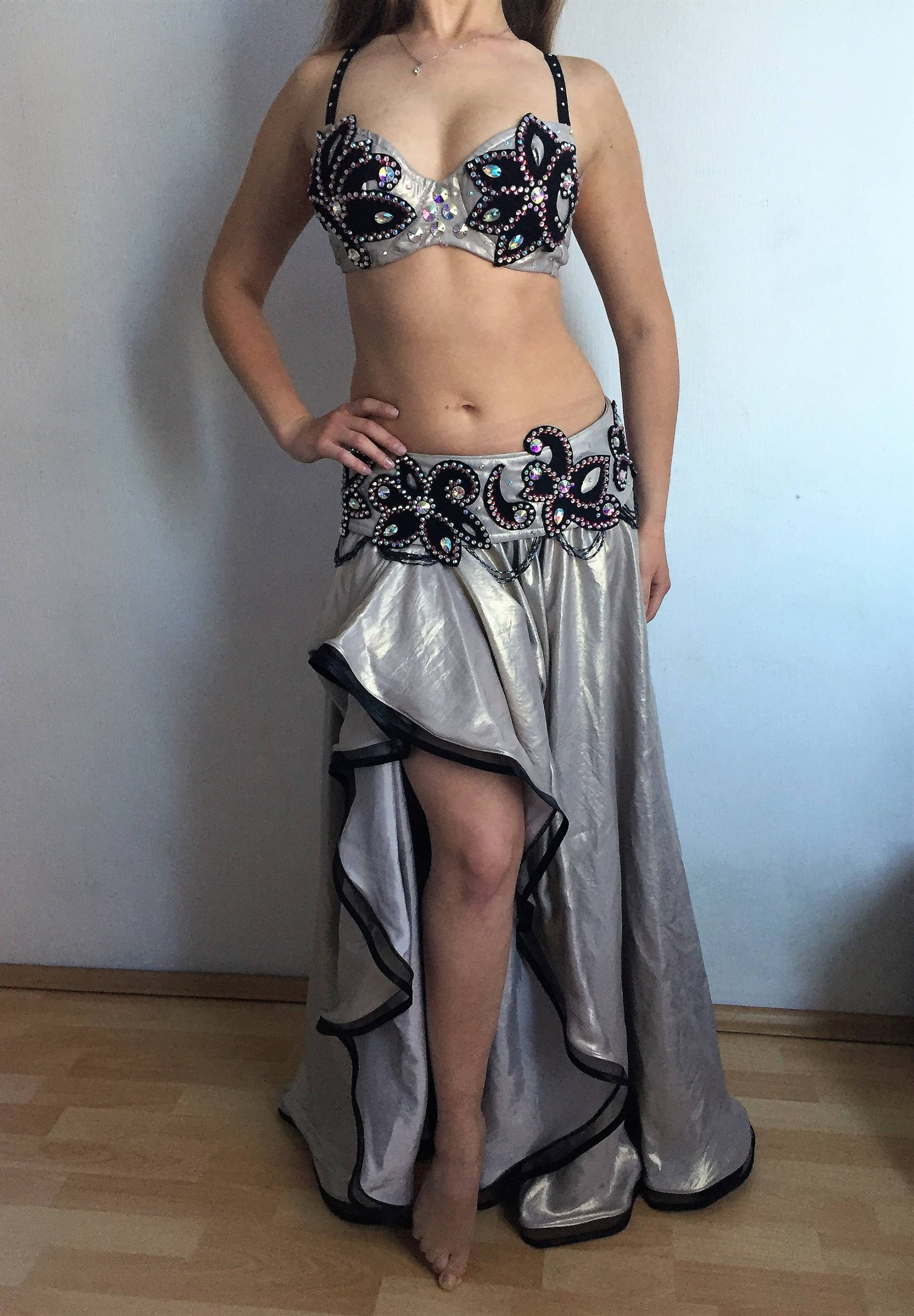 Professionelle Bauchtanz Kostüm Golden Schimmernden Stoff Professionelle Bauchtanz Kostüm Golden Schimmernden Stoff von YuliaBellydance