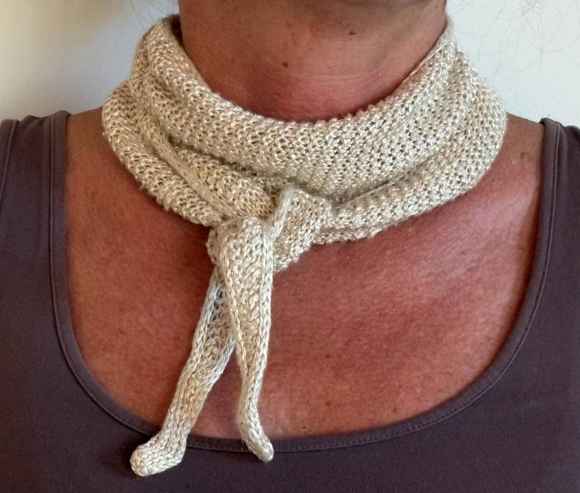 Sophiescarf, Sophie Schal, Handgestrickt, Reine Seide von YunaStrickwaren