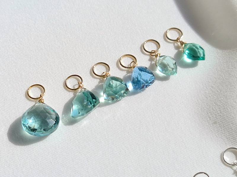 Charms Quartz Gemstones Gold Silber Wasserfest Boho von YuniqaShop