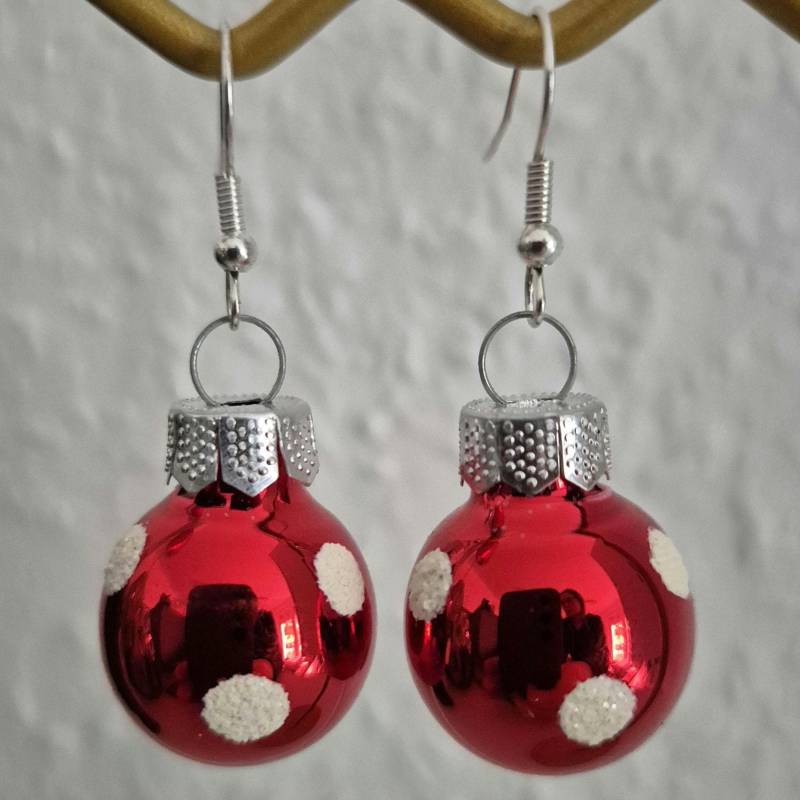 Handgefertigte Ohrringe Mit Christbaumkugel Echtglas Besonderem Dekor Wichteln Nikolaus Adventskalender Mama Tochter Kollegin Schwester von YuniqueHandmade