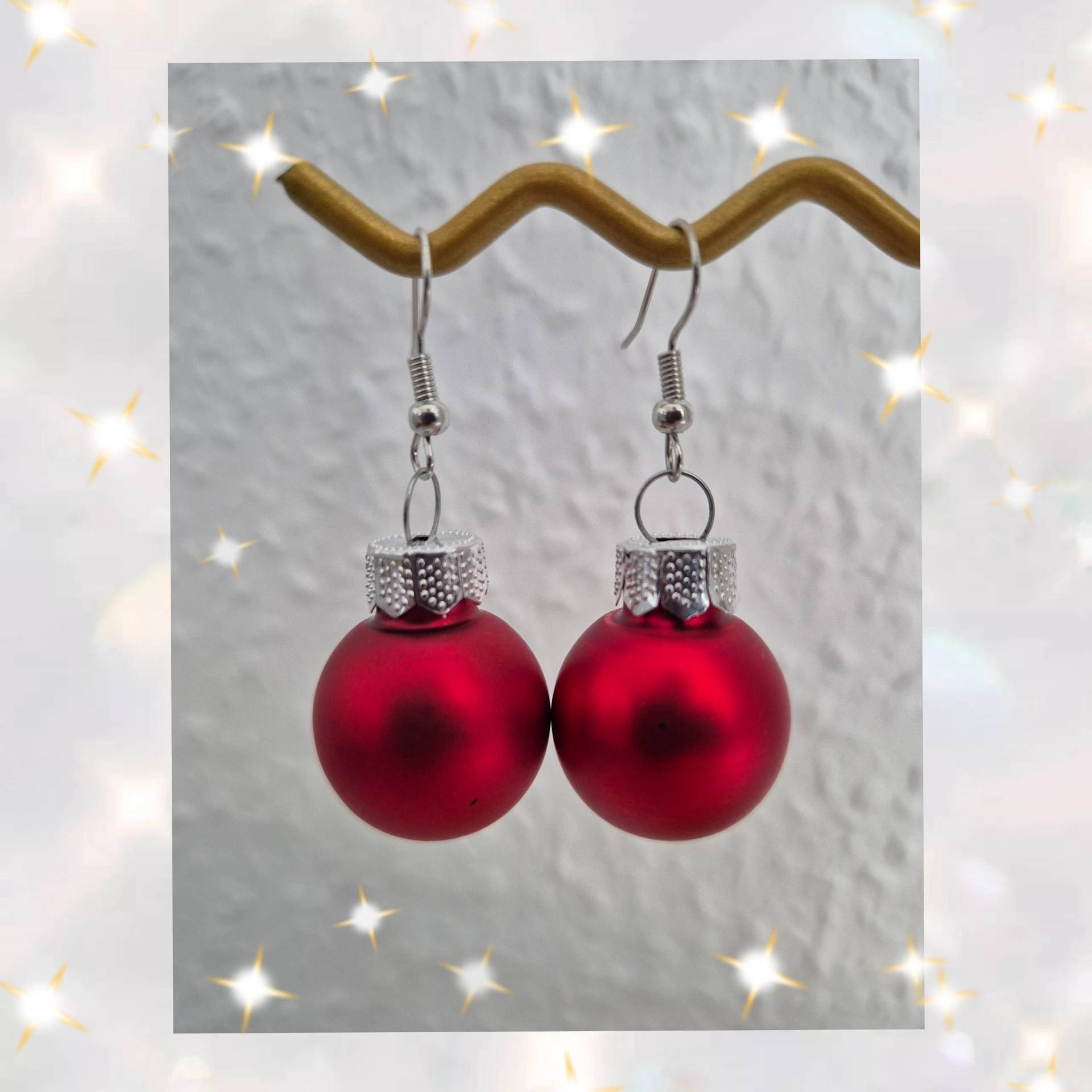 Handgefertigte Ohrringe Mit Christbaumkugel Echtglas Rottöne Adventskalender Wichteln Geschenk Mama Tochter Kollegin Schwester Feiertage von YuniqueHandmade
