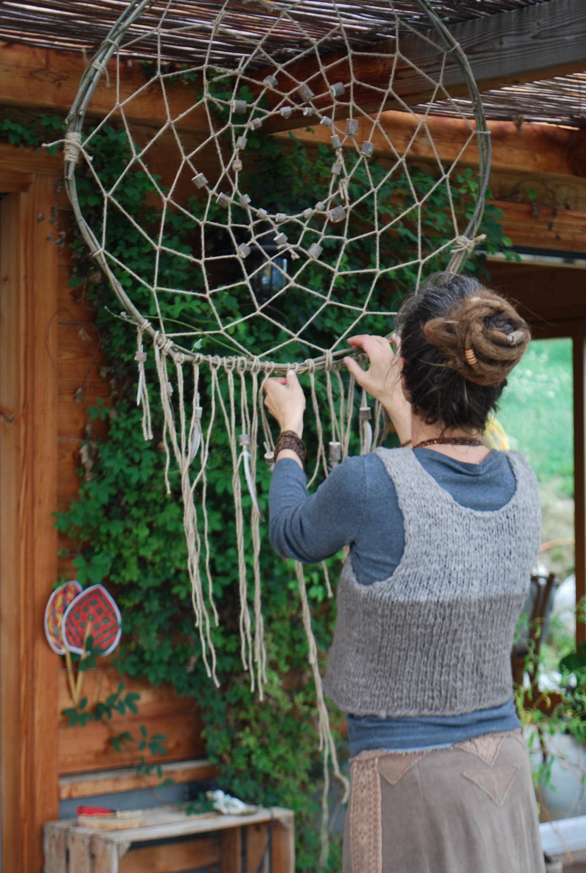 Weiche Wollweste Handgesponnen Primitives Handwerk von Yunluu
