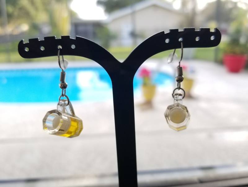 Einzigartiges Bier Hakenohrringe Einzigartiges Bier Hakenohrringe von YuqiansPieces