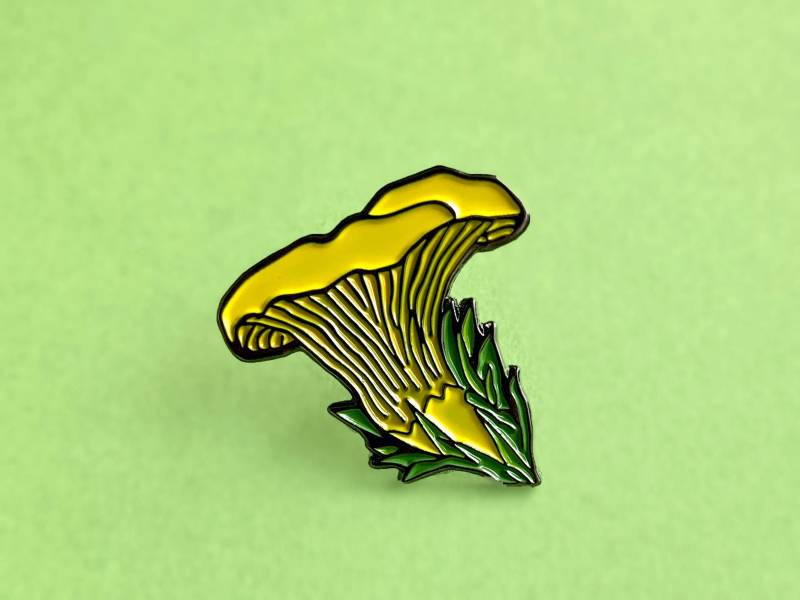 Pfifferling Pilz Emaille Pin in Gelb Und Grün Pfifferling Pilz Emaille Pin in Gelb Und Grün von YuzuPress