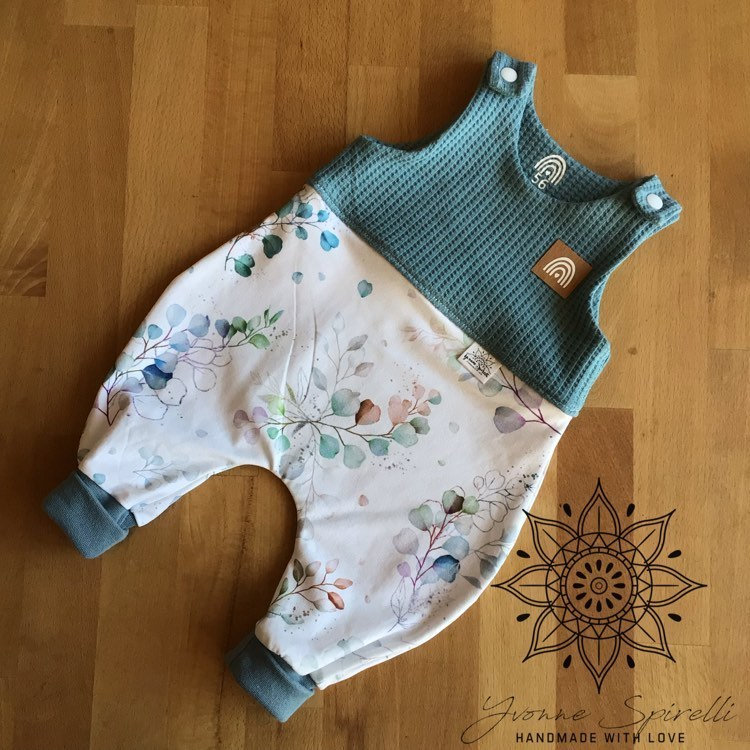 strampler Baby | Romper Einteiler Babyanzug - Eukalyptus von YvonneSpirelli