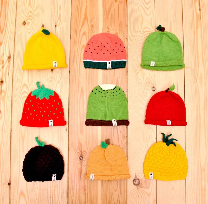 Komplett Handgestrickte Obstmütze//Baumwolle Und Polyacryl/Jede Größe/Apfel, Wassermelone, Ananas, Kiwi, Pfirsich, Erdbeere, Zitrone, Brombeere von YvonneTricot