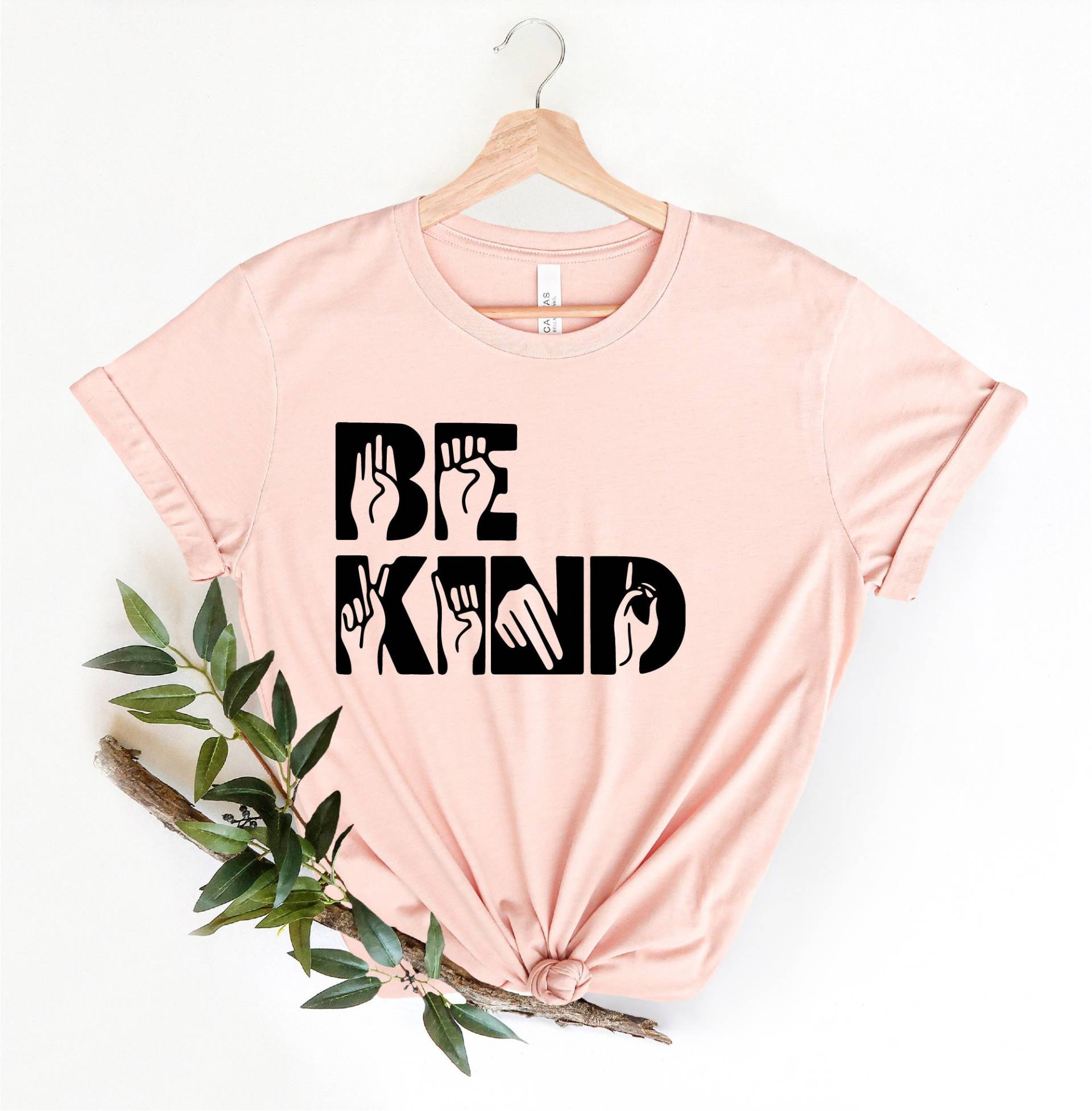 Be Kind Gebärdensprache Shirt, Art Anti-Rassismus-Shirt, Liebe Shirt Gebärdensprache, Lehrer Dolmetscher T-Shirt, Autismus Bewusstsein von ZACustomApparel