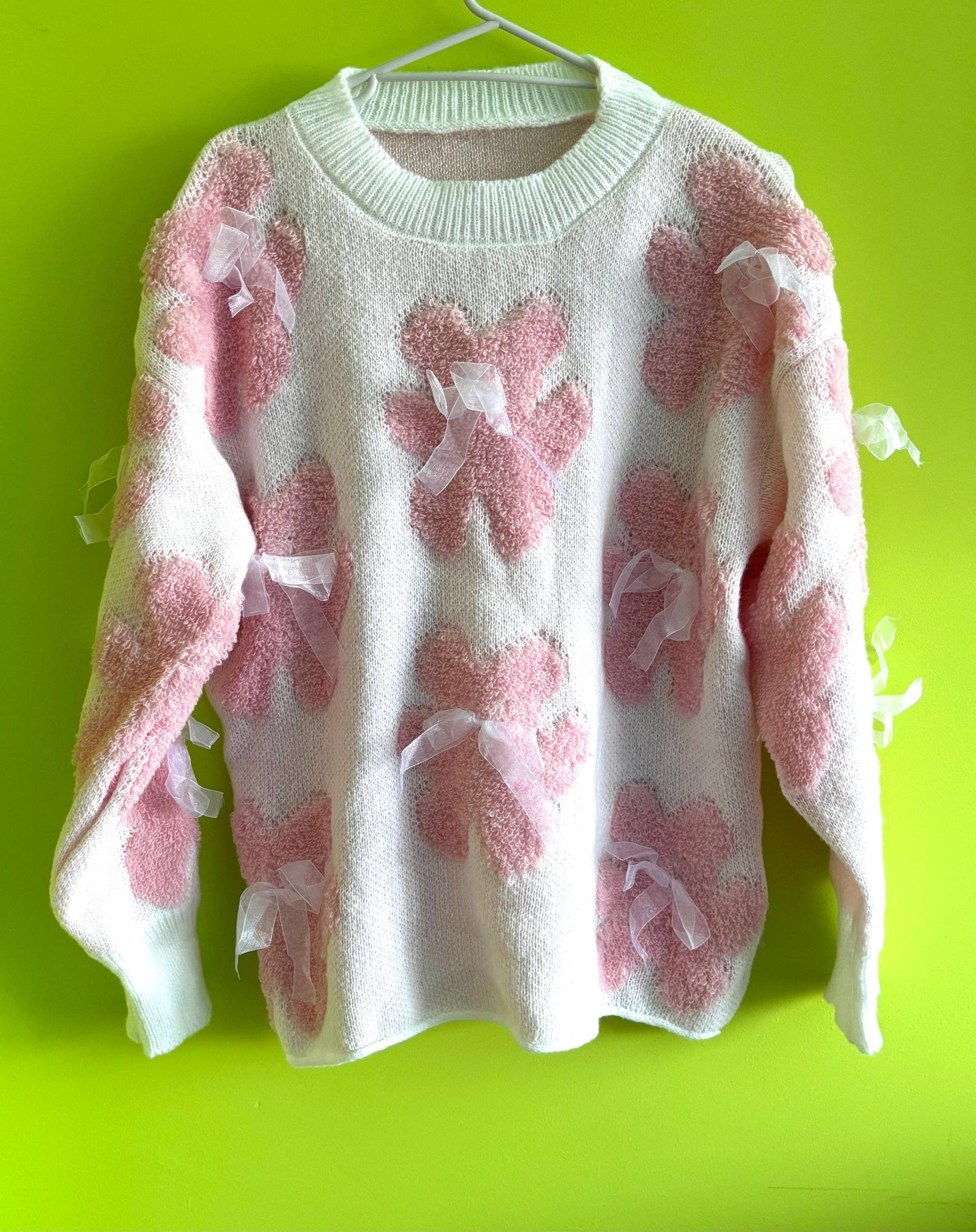 White Knit Sweater With Pink Teddy Bears & Sheer Bows - Cute Cozy Pullover For Women, Kawaii Korean Style White Knit Sweater With Pink Teddy Bears & Sheer Bows - Cute Cozy Pullover For Women, Kawaii Korean Style von ZAKOHANAYA
