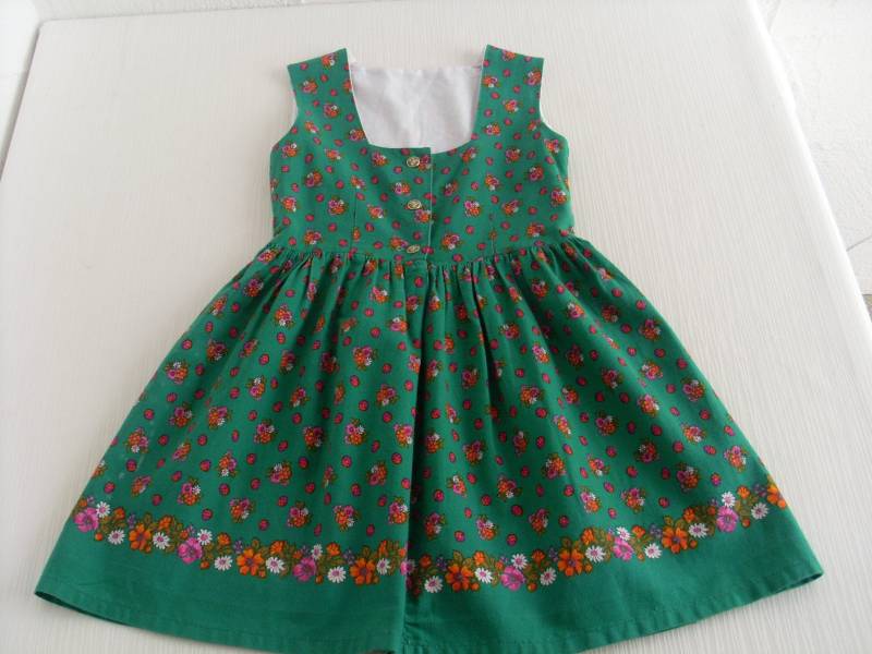 Vintage Mädchen Dirndl Trachtenkleid Mädchenkleid Kleid von ZEITJUWELEN