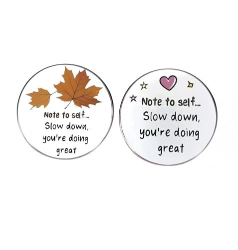 2 Stück Anstecknadeln mit Aufschrift "Note to Self Slow Down You're Doing", inspirierende, selbstmotivierende Anstecknadeln, für Herren und Damen, Metalllegierung 2 Stück Anstecknadeln mit Aufschrift "Note to Self Slow Down You're Doing", inspirierende, selbstmotivierende Anstecknadeln, für Herren und Damen, Metalllegierung von ZENRUIMING