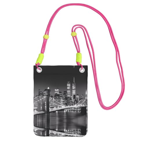 ZHAOUR Schwarze Universal-Crossbody-Tasche – leichte New York Print Geldbörse, perfekt zum Einkaufen und für Outdoor-Aktivitäten, Fuchusia, Einheitsgröße ZHAOUR Schwarze Universal-Crossbody-Tasche – leichte New York Print Geldbörse, perfekt zum Einkaufen und für Outdoor-Aktivitäten, Fuchusia, Einheitsgröße von ZHAOUR