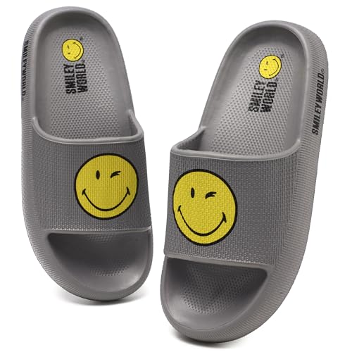 ZHPTO SmileyWorld Badeschuhe für Damen Herren Slippers Original Hausschuhe rutschfest Atmungsaktive Badelatschen Sommer Schlappen Indoor/Outdoor Grau ZHPTO SmileyWorld Badeschuhe für Damen Herren Slippers Original Hausschuhe rutschfest Atmungsaktive Badelatschen Sommer Schlappen Indoor/Outdoor Grau von ZHPTO