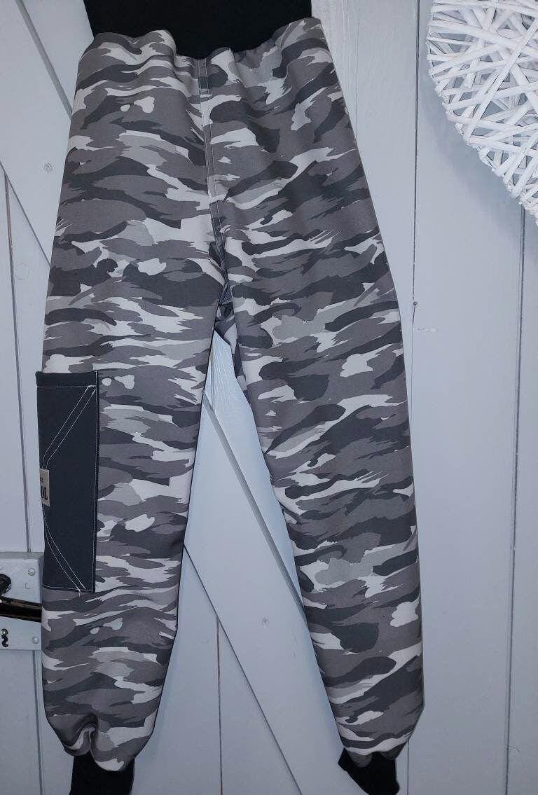 Softshell Hose Matschhose Mädchen Jungen Zipfelzauber Softshellhose Gr.98-152 Pumphose Kinder Matschkleidung Regenhose Camouflage Grau von ZIPFELZAUBER