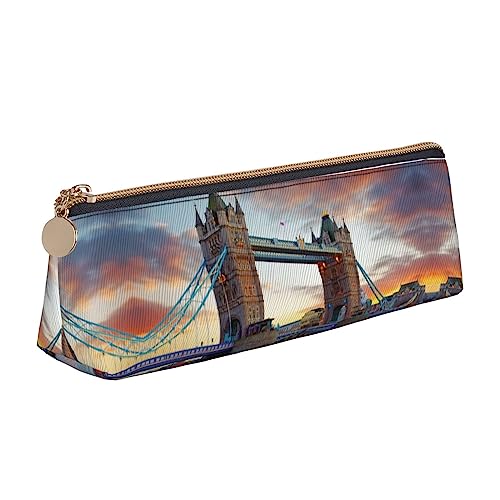 ZKZBDPLK Stylisches Stiftetui aus Leder mit Weihnachtsverzierung, dreieckig, Allover-Druck, Kreuzmuster, kompaktes und vielseitiges Stiftetui, Historische Old Tower Bridge London, Einheitsgröße, von ZKZBDPLK